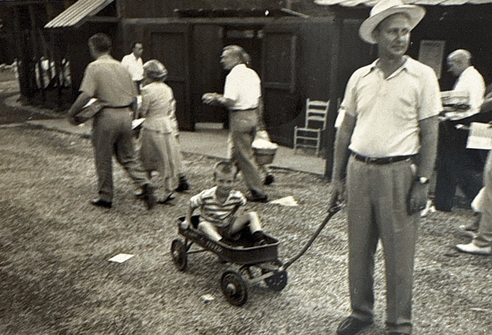 Pete's father pulling in his wagon